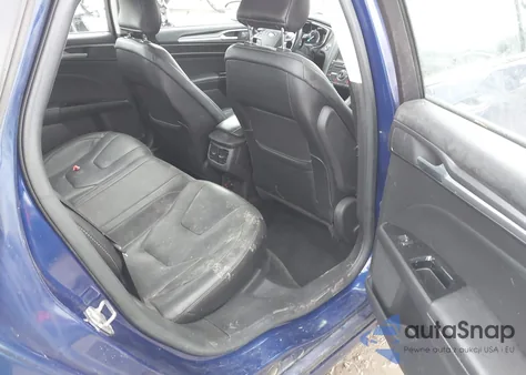 2016 Ford Fusion Titanium z USA, uszkodzony, nr VIN 3FA6P0K95GR136500